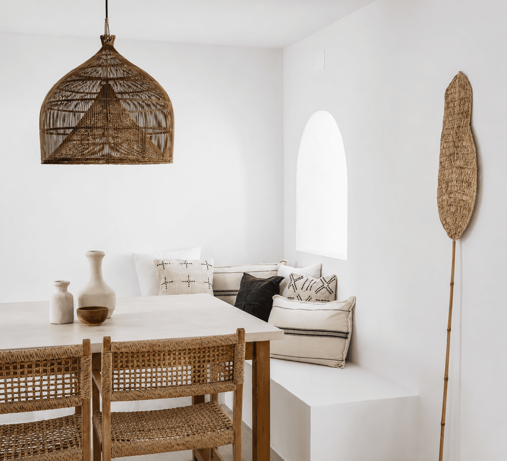Woven Pendant Lamp ZĪLE - View in a room